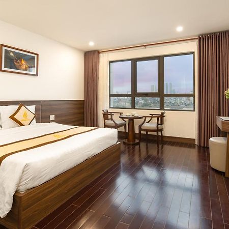 Hoang Linh Riverfront Hotel Da Nang Exteriör bild